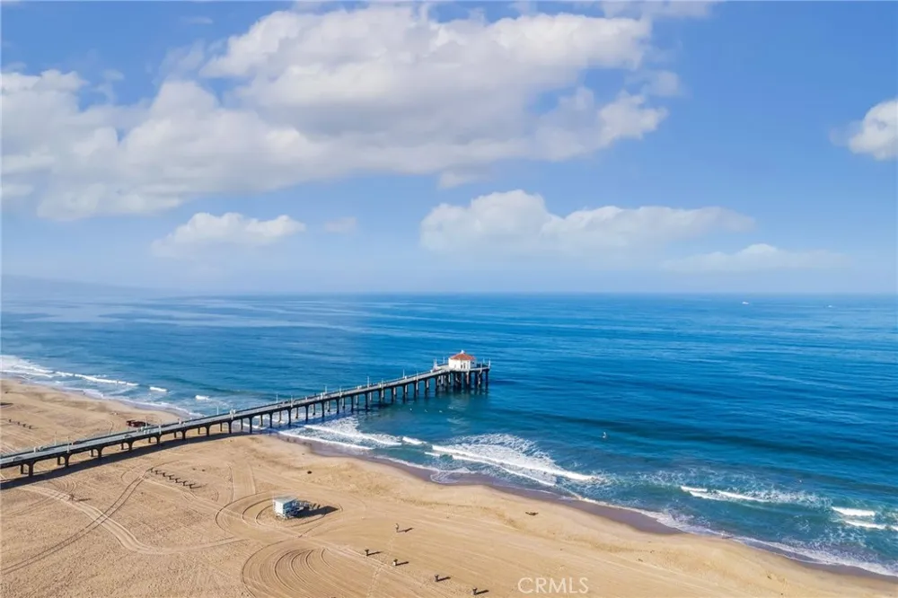 716 Manhattan Beach Boulevard Manhattan Beach, CA 90266