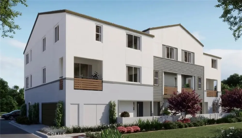 1304 W W Oak Crest Paseo Ontario, CA 91762
