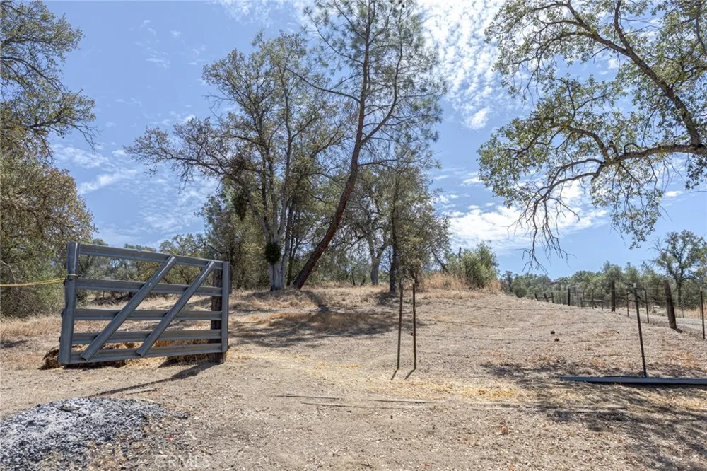 33856 Rivercrest Coarsegold, CA 93614