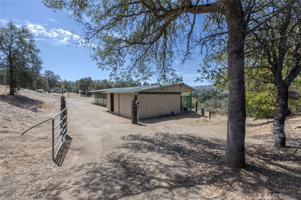 33856 Rivercrest Coarsegold, CA 93614