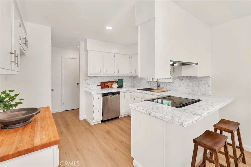 40403 Road 425a Oakhurst, CA 93644