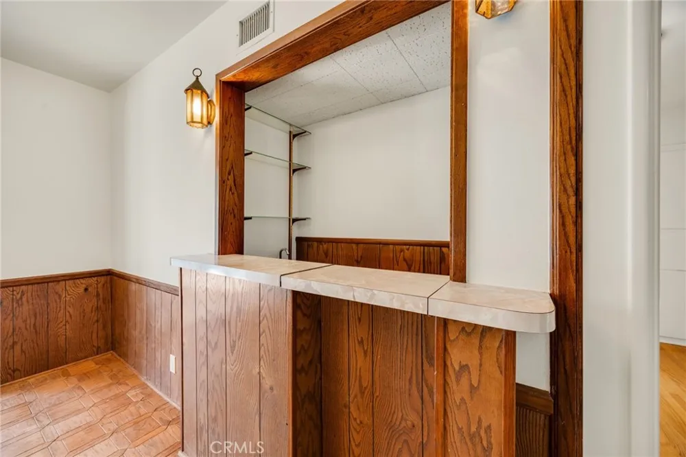 2074 S Gail Lane Anaheim, CA 92802