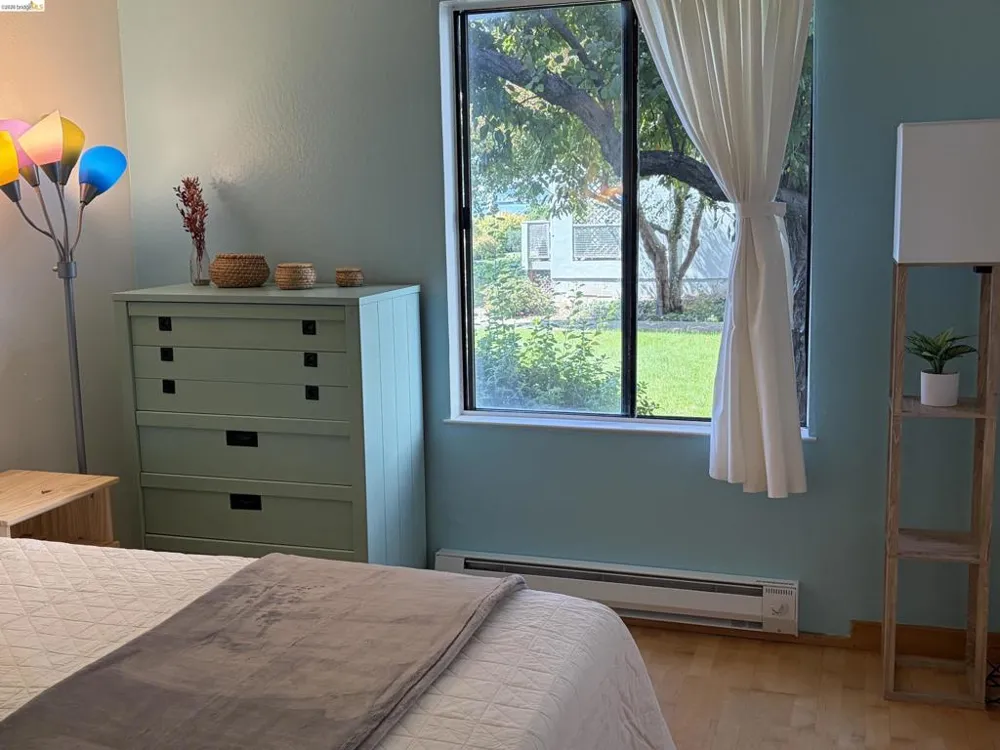 3 Commodore #158 Emeryville, CA 94608