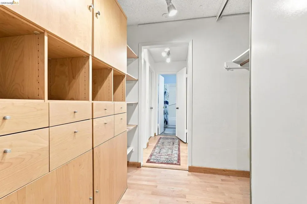 3 Commodore #158 Emeryville, CA 94608