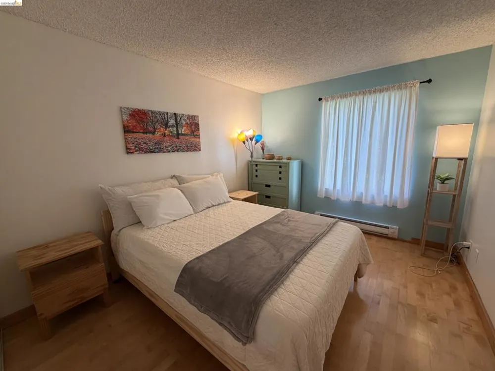 3 Commodore #158 Emeryville, CA 94608