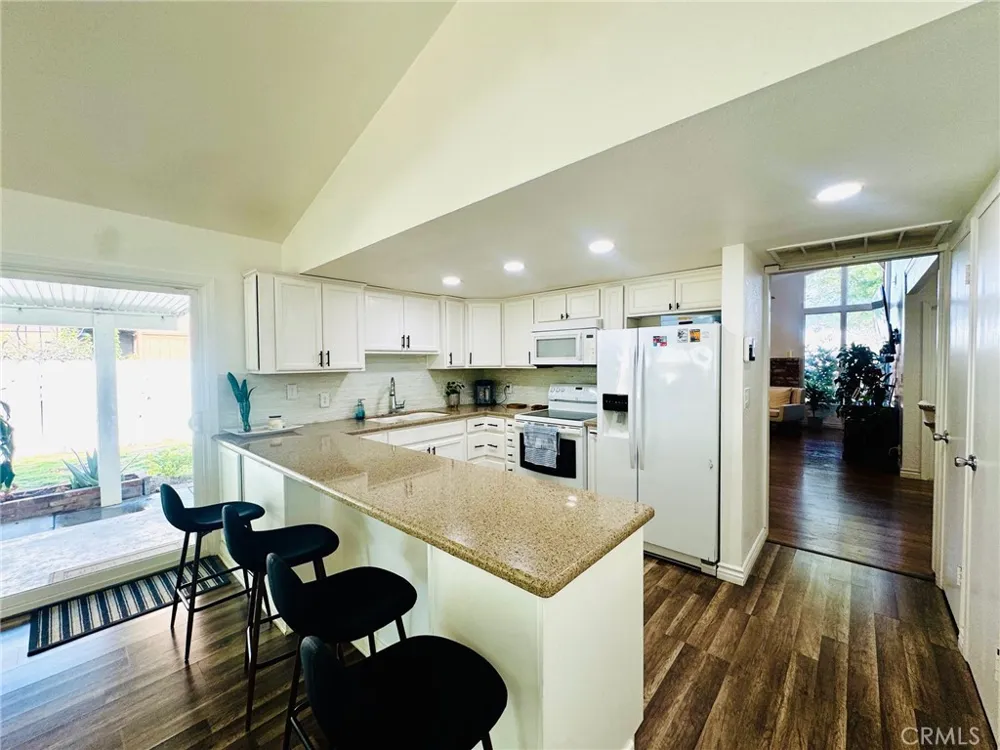 10611 Shellabarger Bakersfield, CA 93312