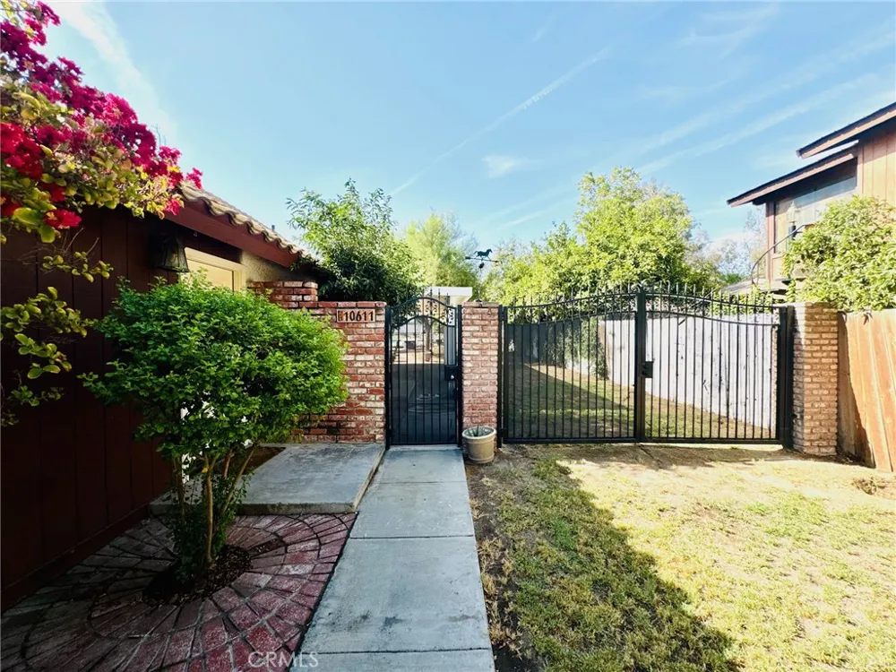 10611 Shellabarger Bakersfield, CA 93312