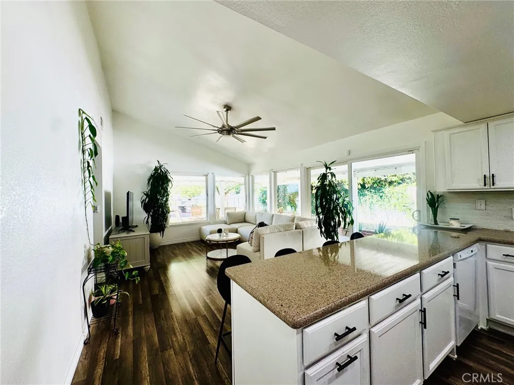 10611 Shellabarger Bakersfield, CA 93312