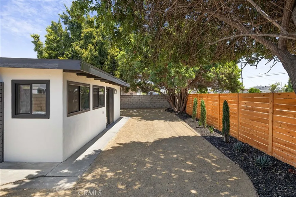 6772 Hazard Westminster, CA 92683