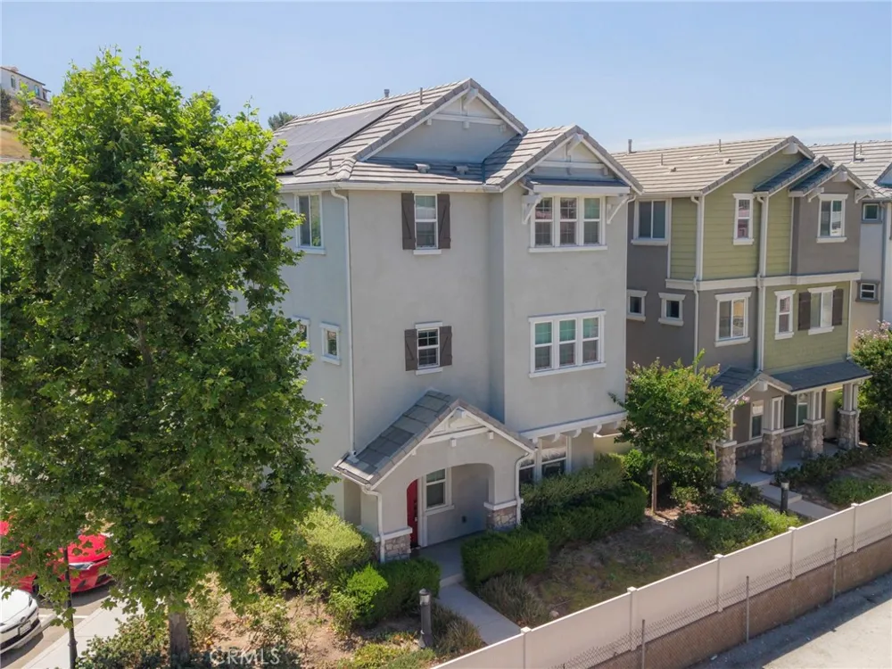 9110 Foster Chatsworth, CA 91311