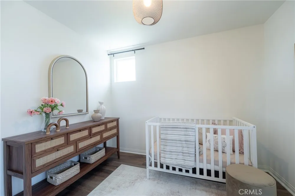 9110 Foster Chatsworth, CA 91311