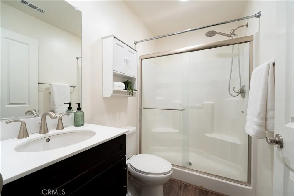 9110 Foster Chatsworth, CA 91311