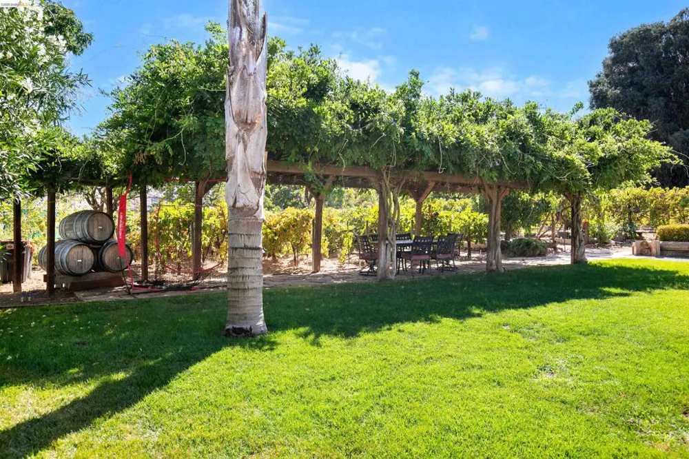 105 W Bolton Rd Oakley, CA 94561