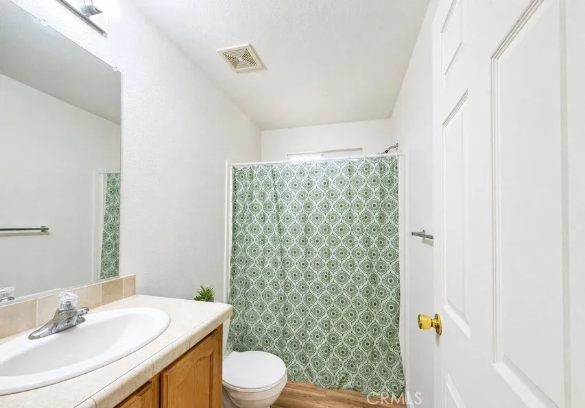 48011 93rd W Lancaster, CA 93536