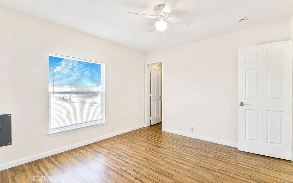 48011 93rd W Lancaster, CA 93536