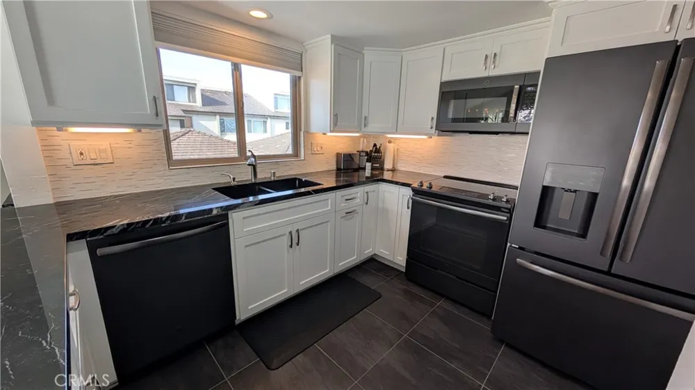 3554 Sunset Oxnard, CA 93035