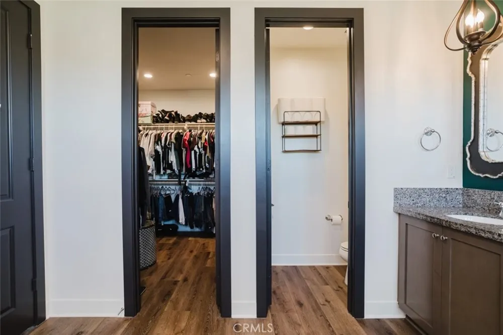 18930 Carranza Lane Saugus, CA 91350