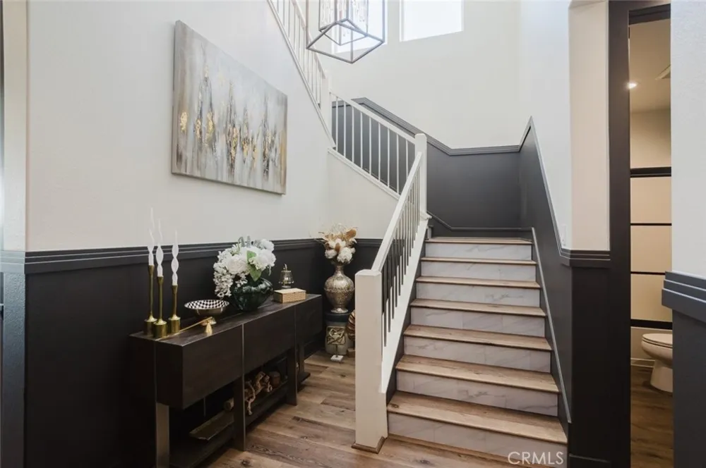 18930 Carranza Lane Saugus, CA 91350