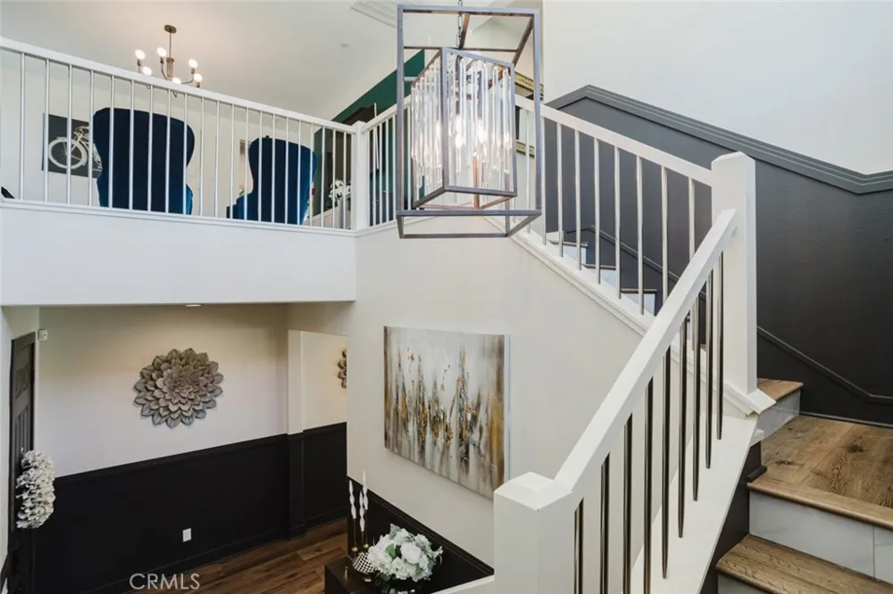 18930 Carranza Lane Saugus, CA 91350