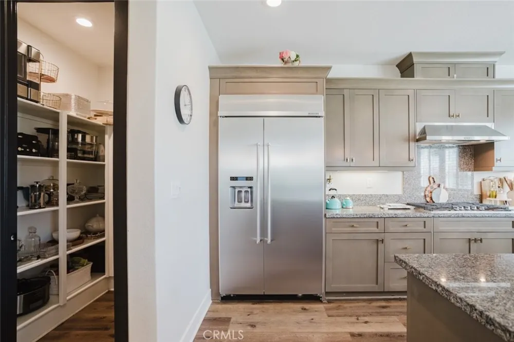 18930 Carranza Lane Saugus, CA 91350