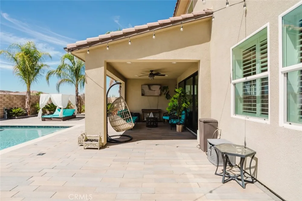 18930 Carranza Lane Saugus, CA 91350