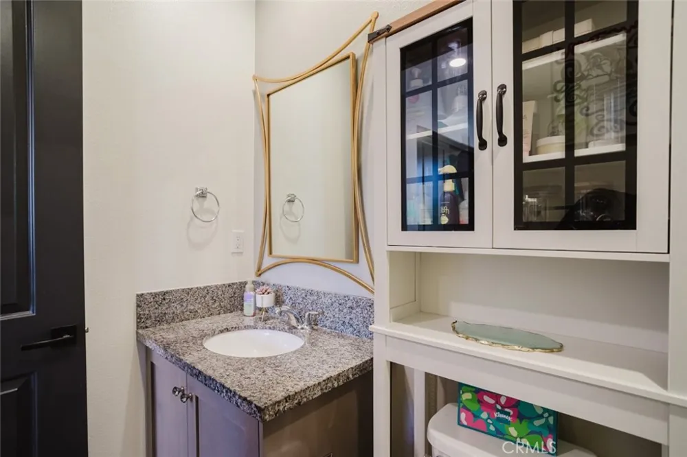 18930 Carranza Lane Saugus, CA 91350