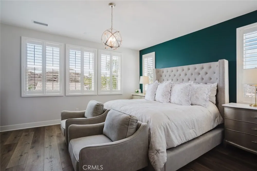 18930 Carranza Lane Saugus, CA 91350