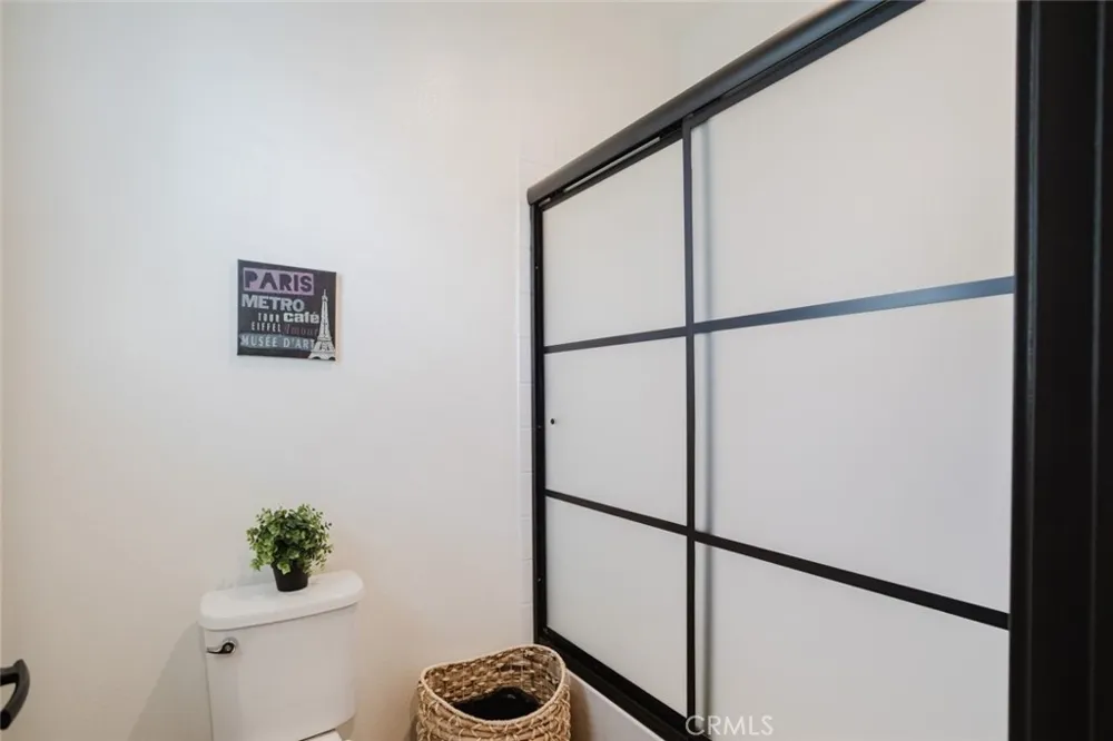 18930 Carranza Lane Saugus, CA 91350