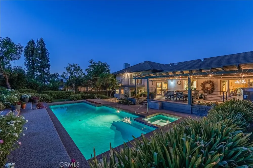 757 Quail Valley West Covina, CA 91791