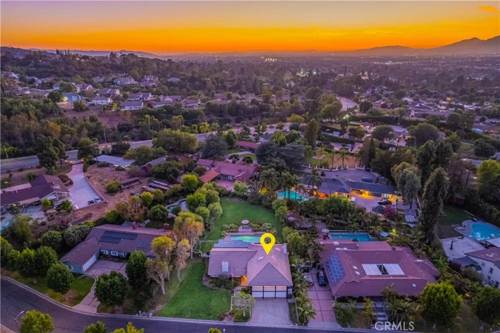 757 Quail Valley West Covina, CA 91791