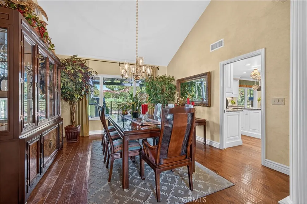 757 Quail Valley West Covina, CA 91791