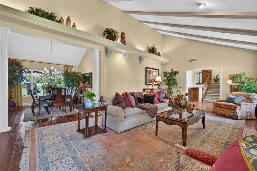 757 Quail Valley West Covina, CA 91791