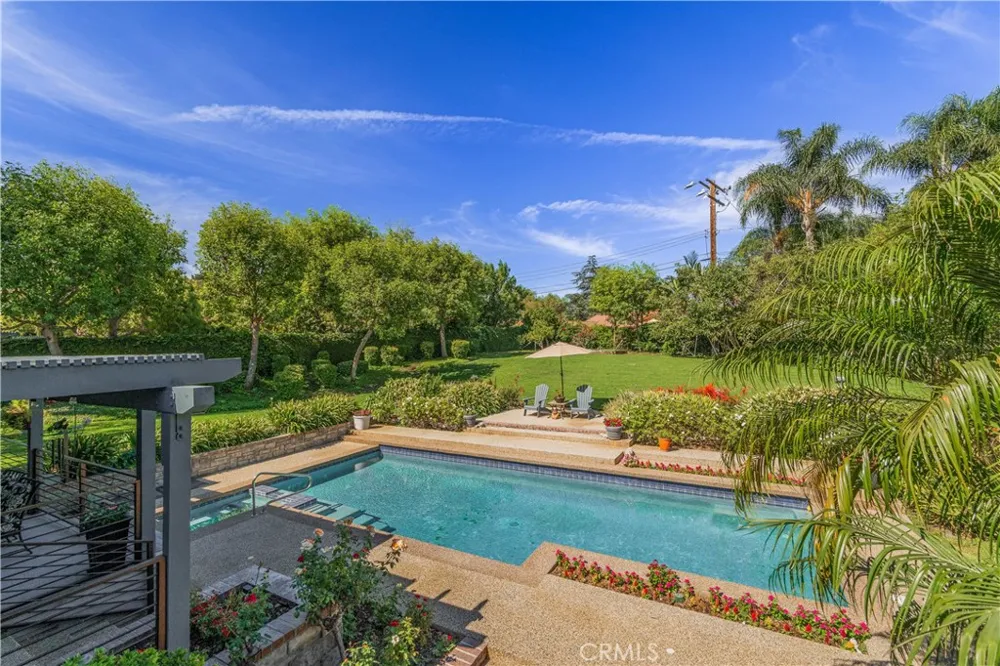 757 Quail Valley West Covina, CA 91791