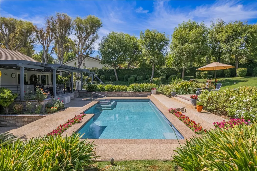 757 Quail Valley West Covina, CA 91791