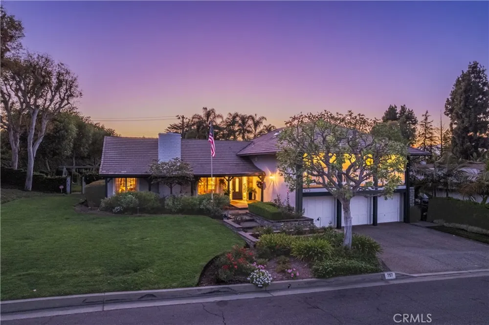 757 Quail Valley West Covina, CA 91791