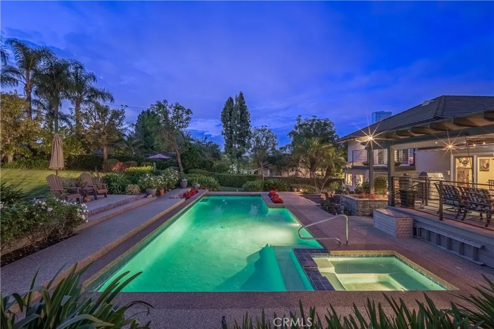 757 Quail Valley West Covina, CA 91791