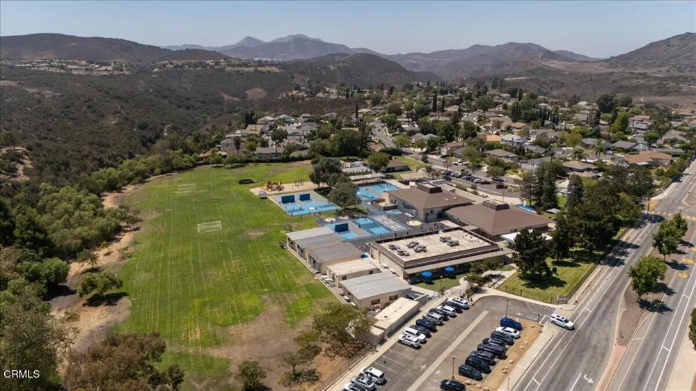 569 Rio Grande Circle Thousand Oaks, CA 91360