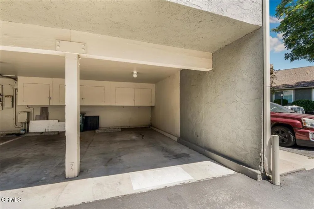 569 Rio Grande Circle Thousand Oaks, CA 91360