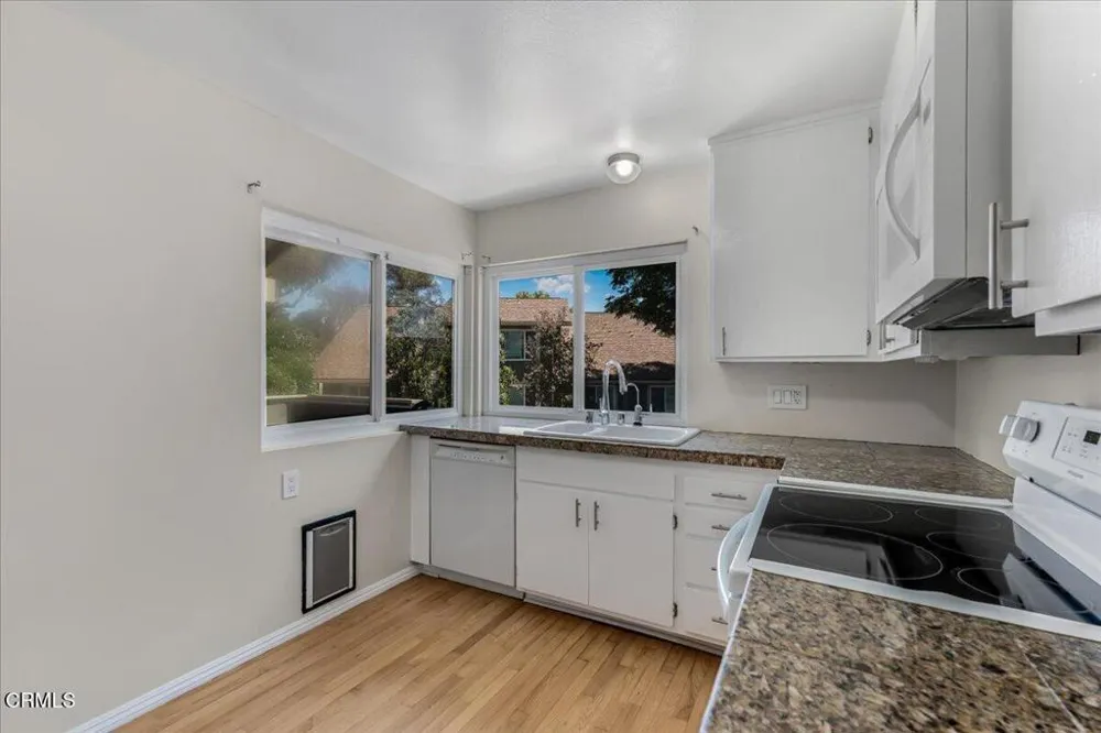 569 Rio Grande Circle Thousand Oaks, CA 91360