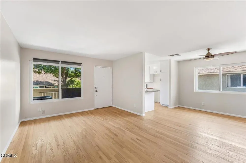 569 Rio Grande Circle Thousand Oaks, CA 91360