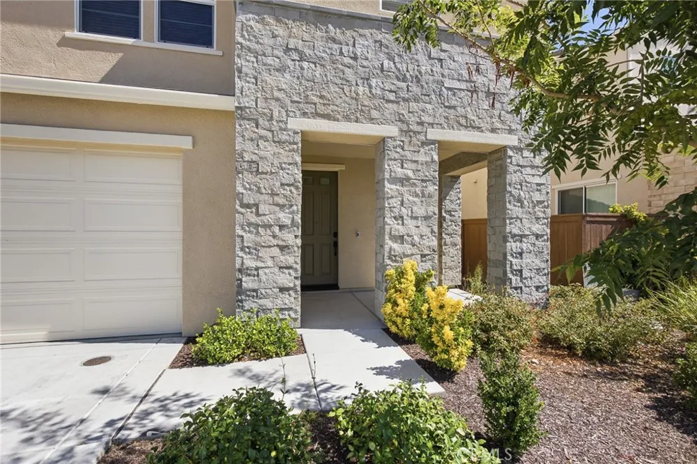 3265 Garibaldi Roseville, CA 95747