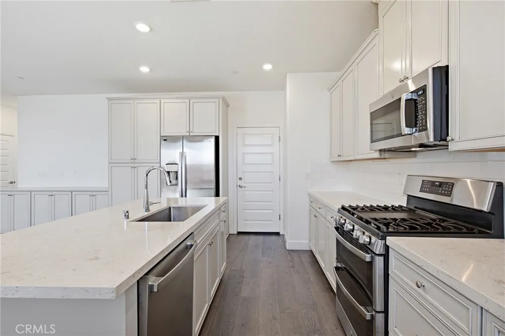 3265 Garibaldi Roseville, CA 95747