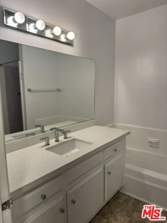 8710 Delgany Ave #23 Playa del Rey, CA 90293