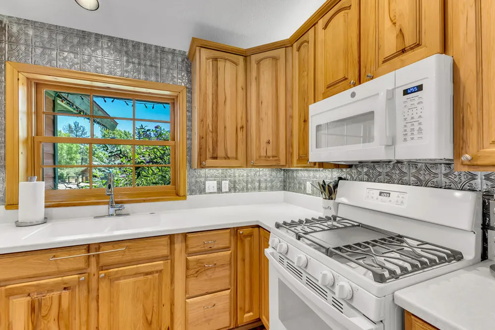 29130 Highway 243 Mountain Center, CA 92561