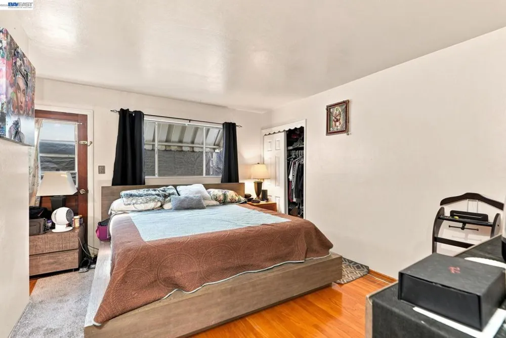 1451 Linfield Ln Hayward, CA 94545