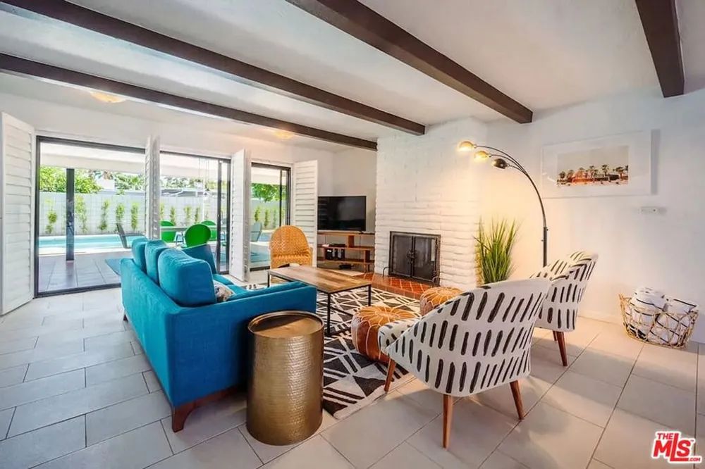 1970 S Joshua Tree Place Palm Springs, CA 92264
