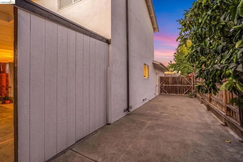2824 Seville Cir Antioch, CA 94509