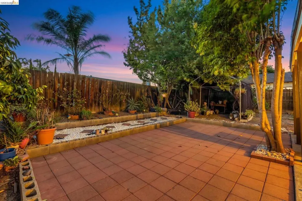 2824 Seville Cir Antioch, CA 94509