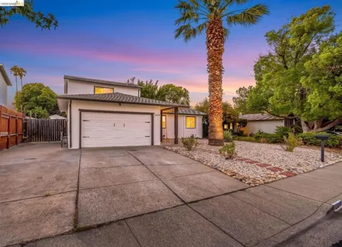 2824 Seville Cir