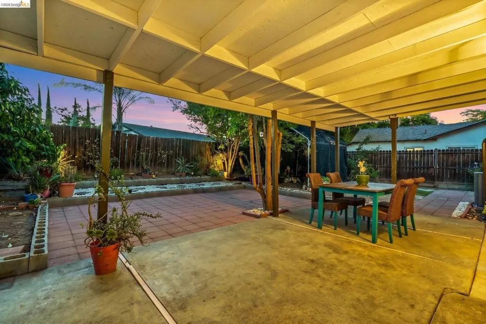 2824 Seville Cir Antioch, CA 94509